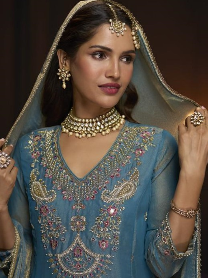 Haniya ocean full work Gharara set