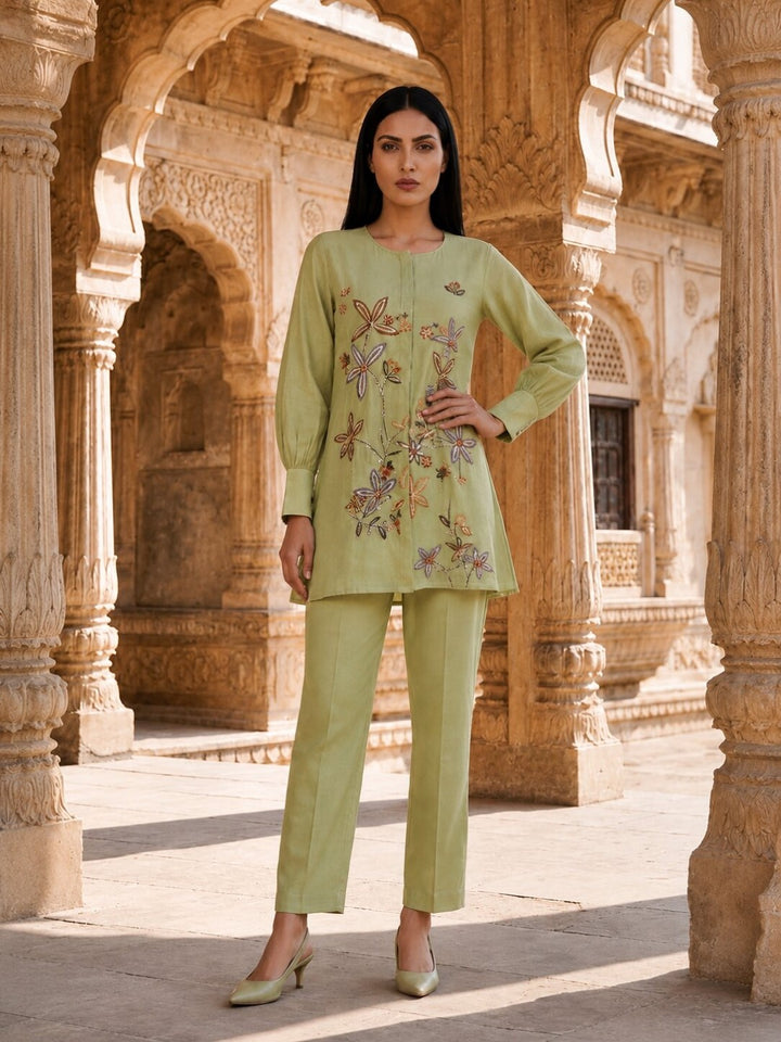 Gaur Pickle Embroidery Co-ord set