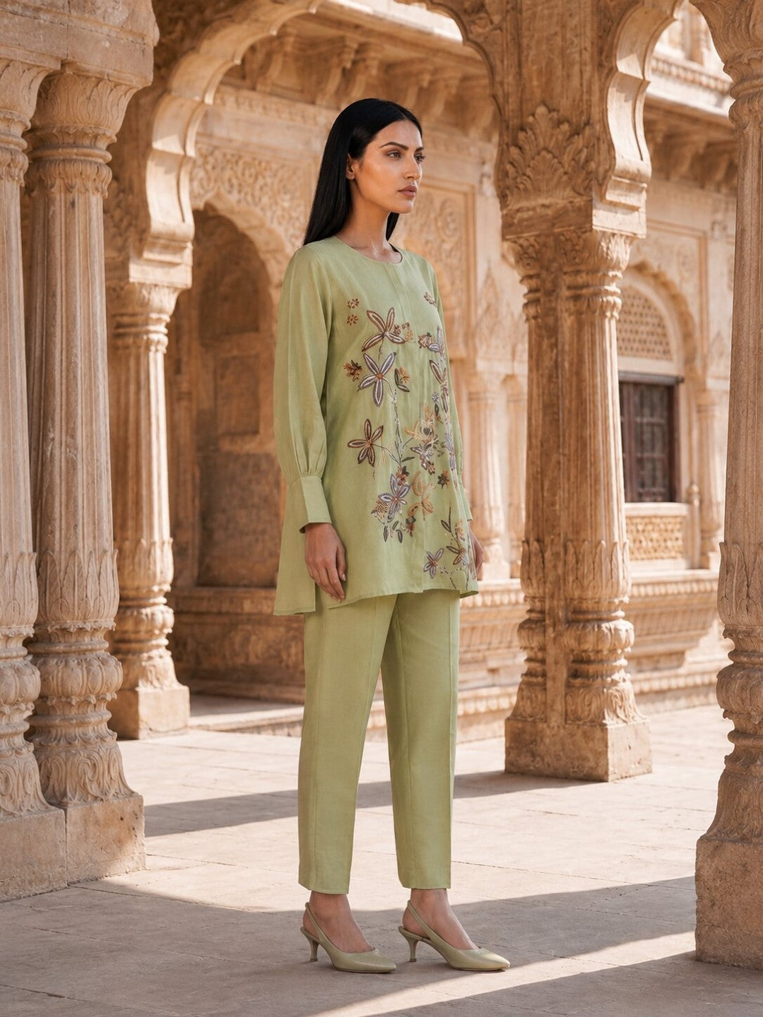 Gaur Pickle Embroidery Co-ord set
