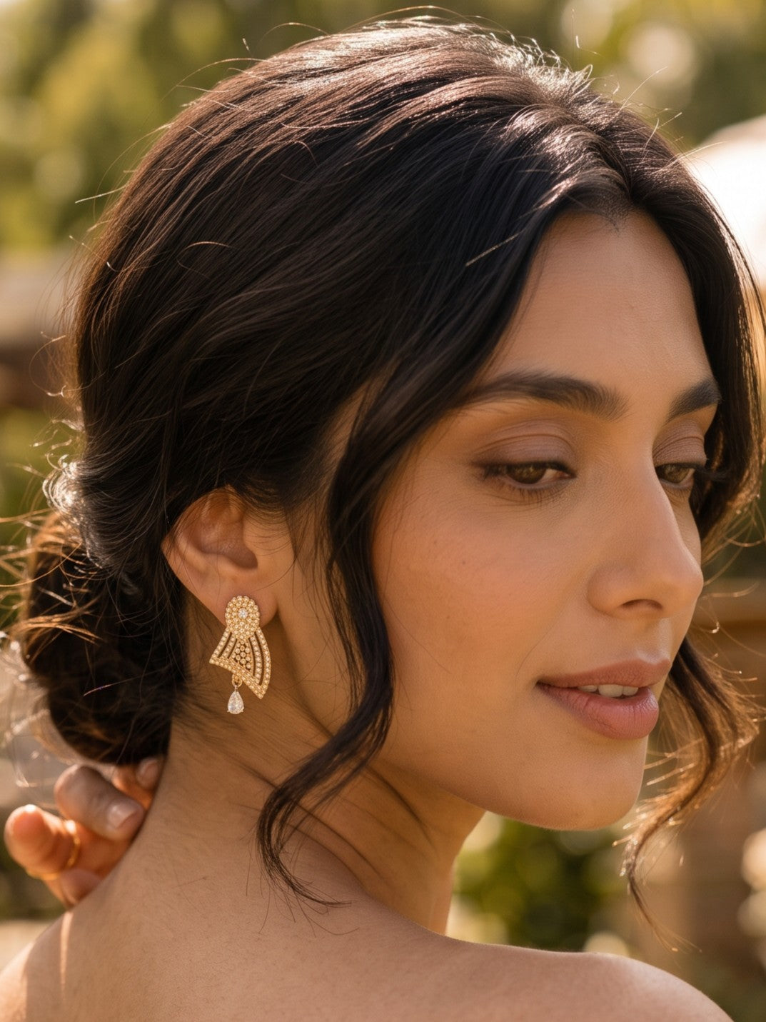 Zarika Unique Diamond Pendant Chain With Earring