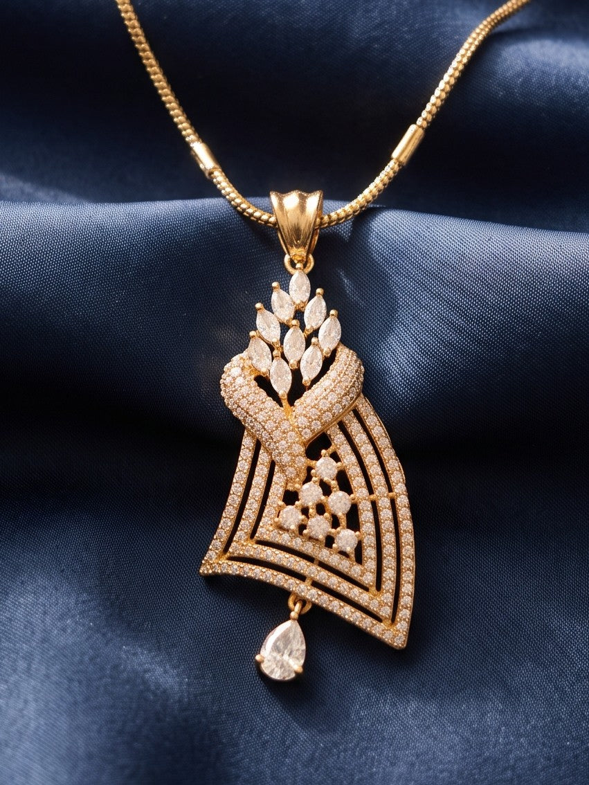 Zarika Unique Diamond Pendant Chain With Earring