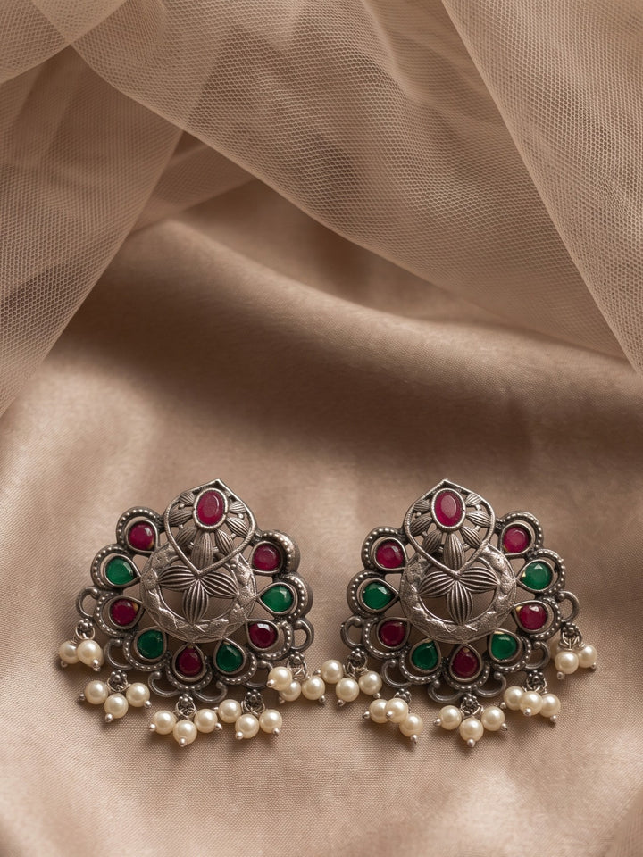 Meenakshi Meenakarie Silver Pendant Chain With Earring