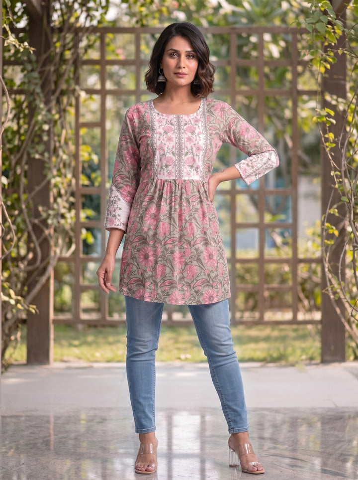 Hiya Clay Embroidered Cotton Top