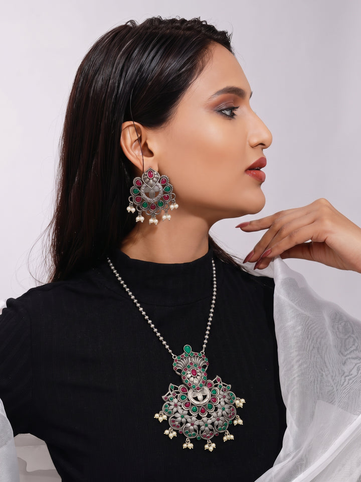 Meenakshi Meenakarie Silver Pendant Chain With Earring