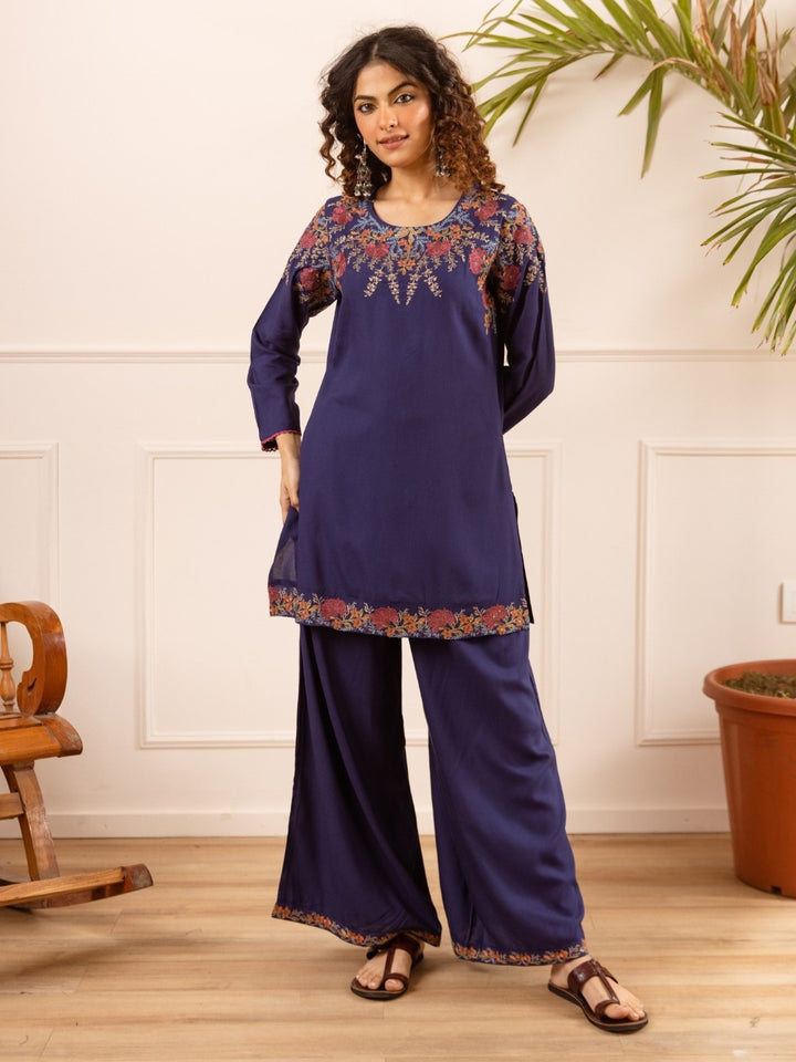 Karen classo embroidery cotton co-ord set