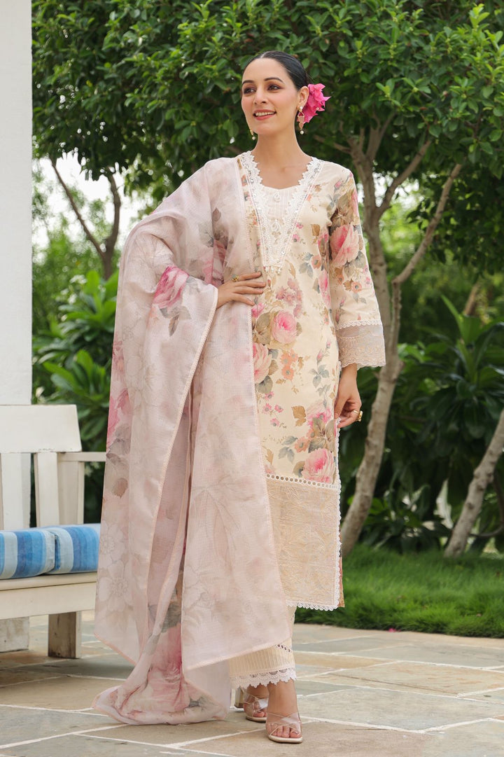 Bisu Rosy Elegant Pakistani Suit Set