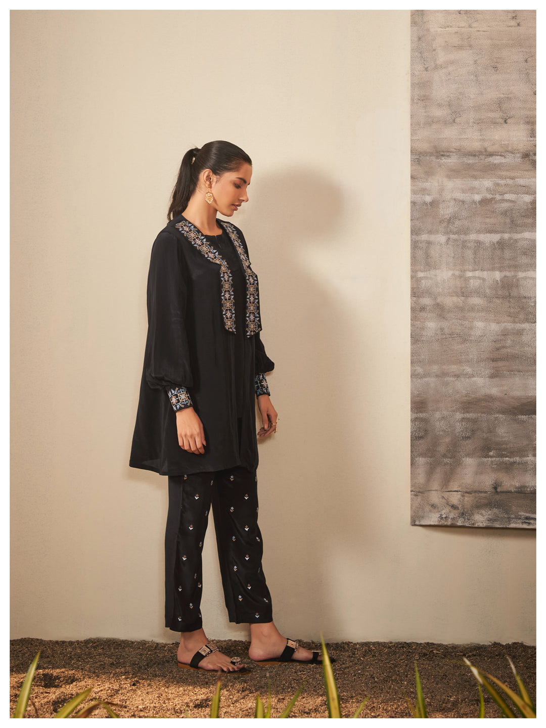 AROHI ONYX EMBROIDERED JACKET CO-ORD SET