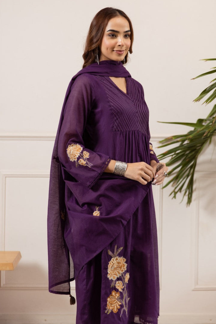 Toran orchid embroidery cotton suit set