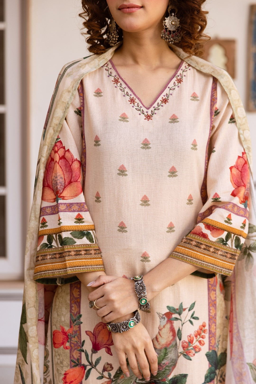 Karen bisque floral suit set