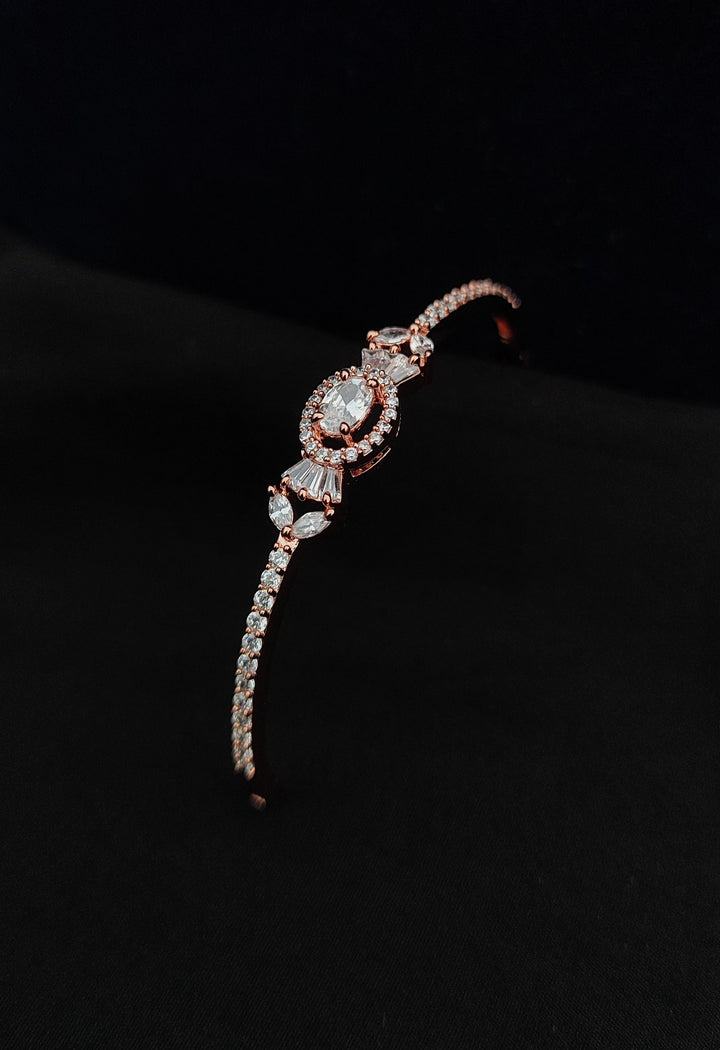 ANTAARA DELICATE DIAMOND BRACELET