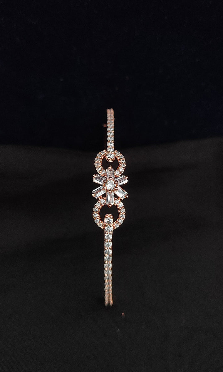 ANTAARA DELICATE DIAMOND BRACELET