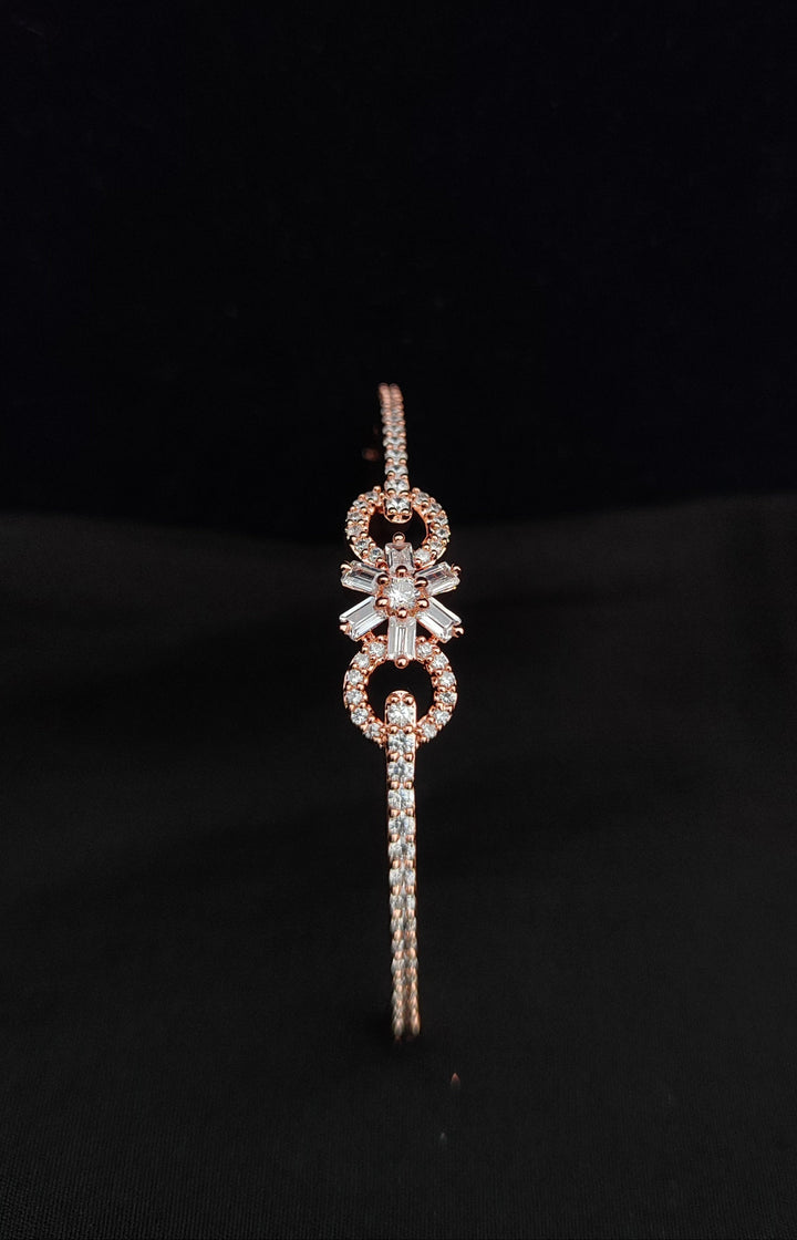 ANTAARA DELICATE DIAMOND BRACELET