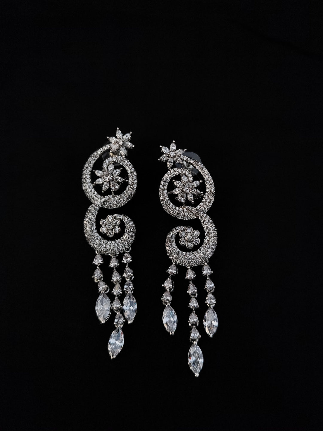 Antaara Heavy Drop Diamond Earings