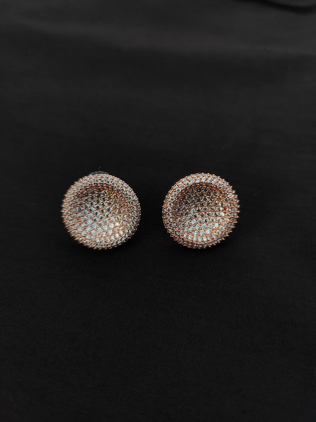 Antaara Circle Diamond Earings