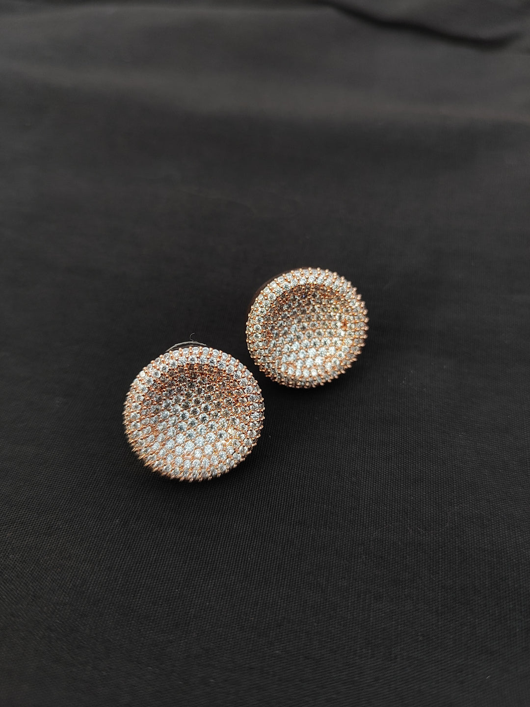 Antaara Circle Diamond Earings