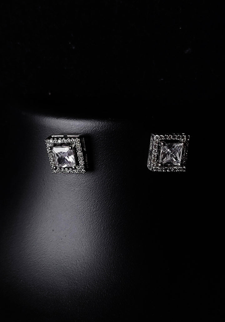 Shama Diamond Earing & Pendant Set