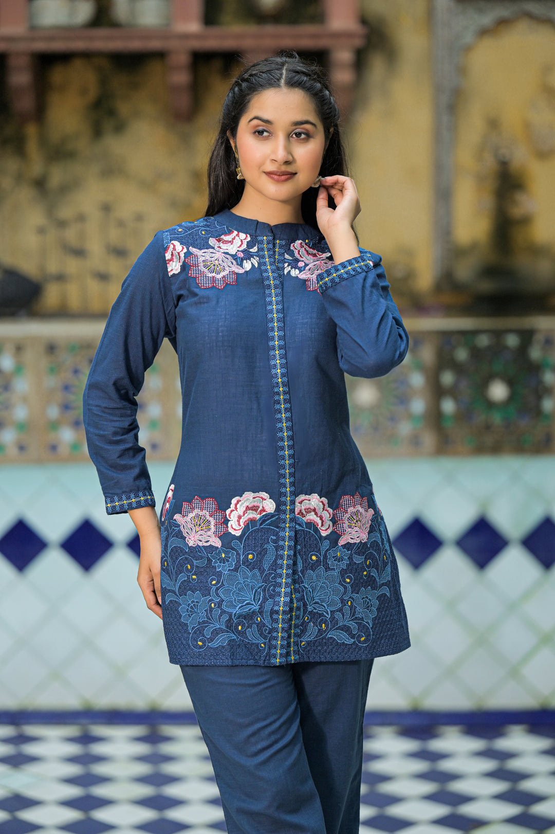 Sanjana hibis Embroidered Co-ord Set