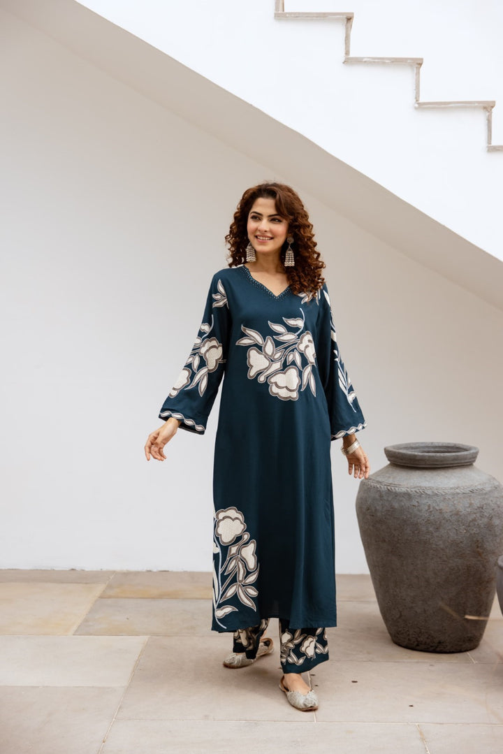 Sonpal azure printed kurta pant set