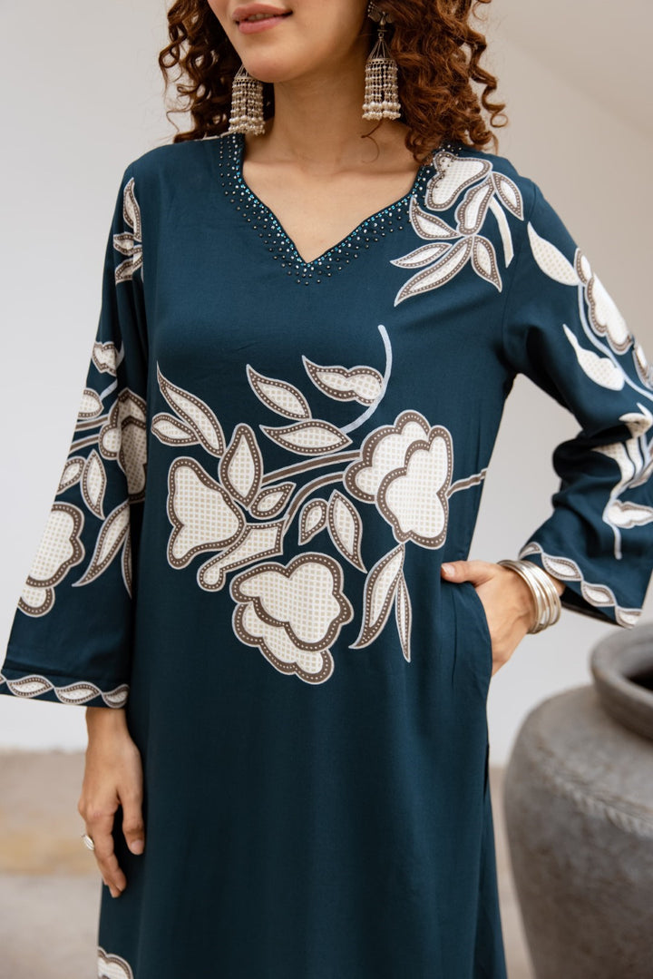 Sonpal azure printed kurta pant set