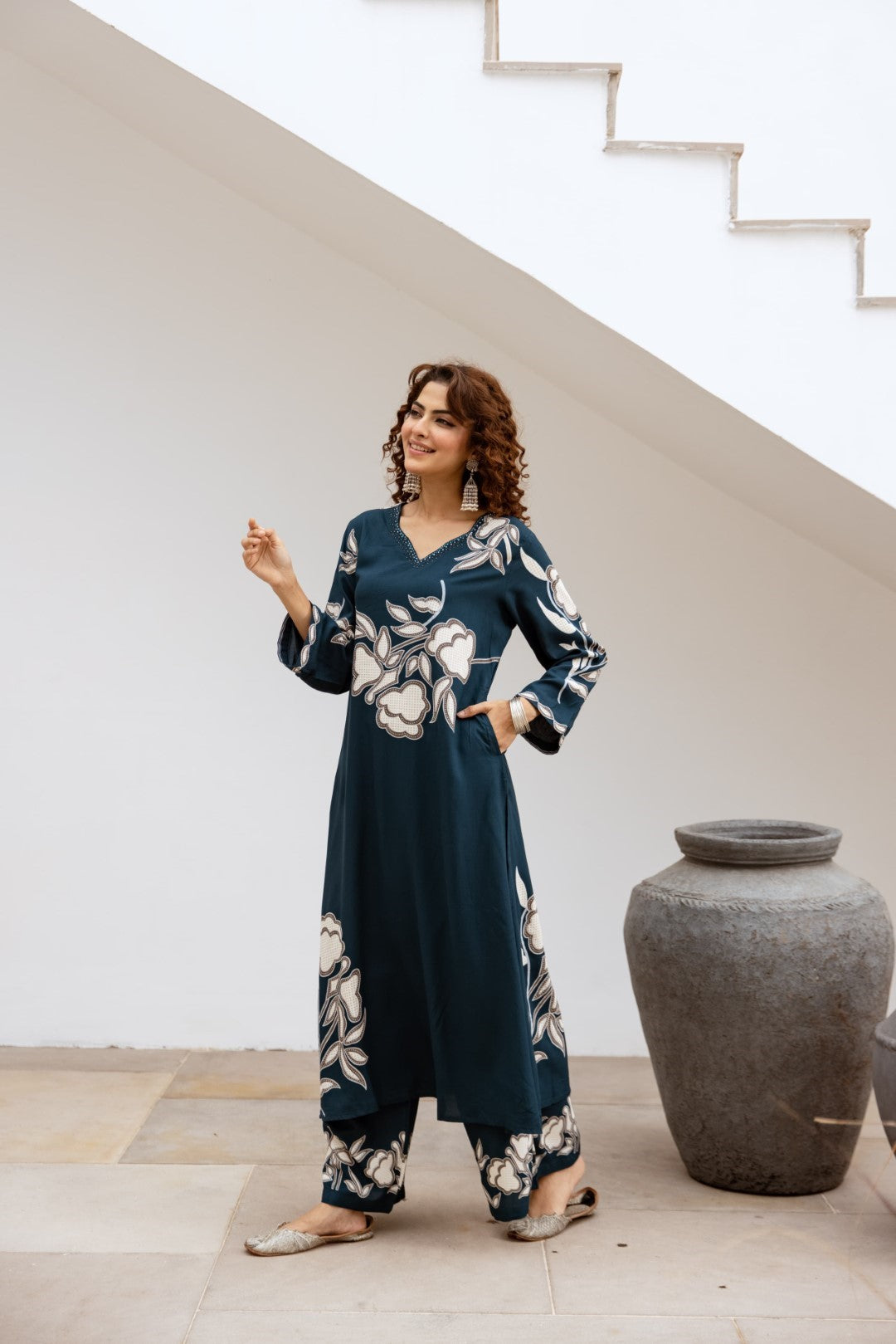 Sonpal azure printed kurta pant set