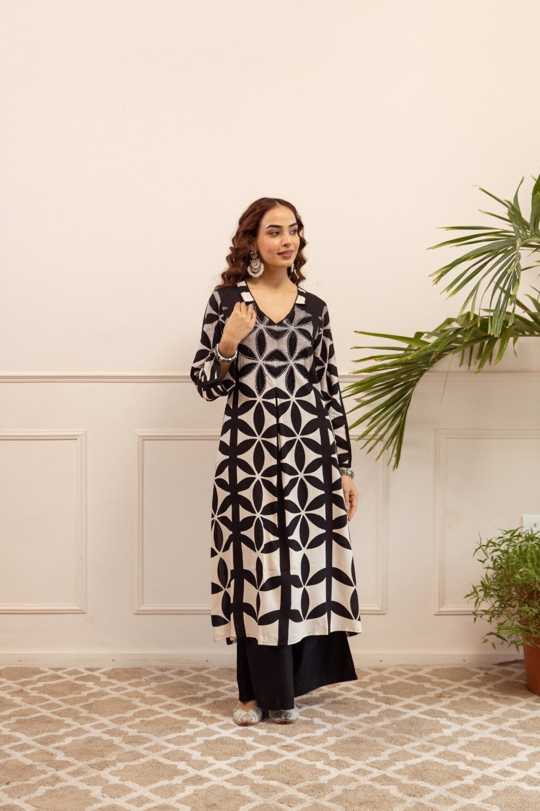 Sonpal Slate Printed Kurta pant set