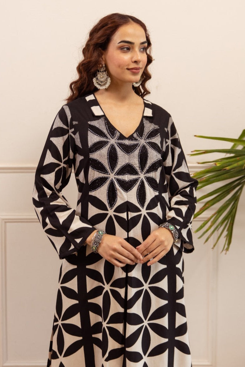 Sonpal Slate Printed Kurta pant set