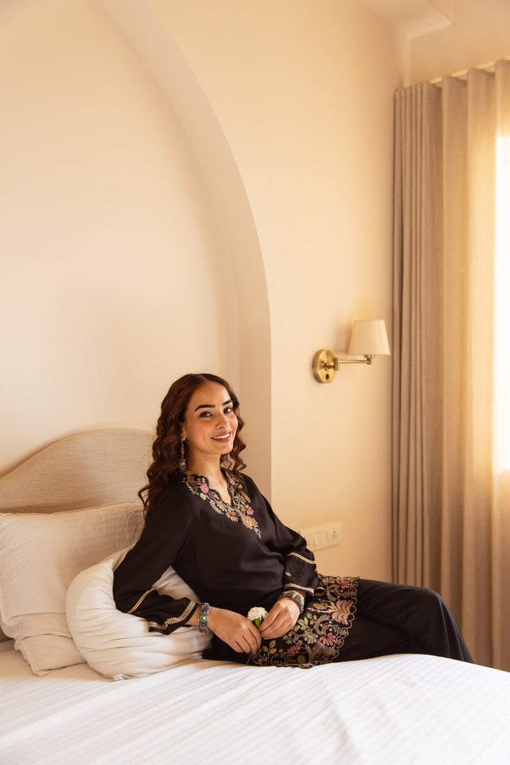 Stravi jade embroidery co-ord set