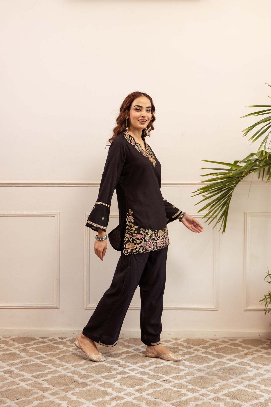 Stravi jade embroidery co-ord set