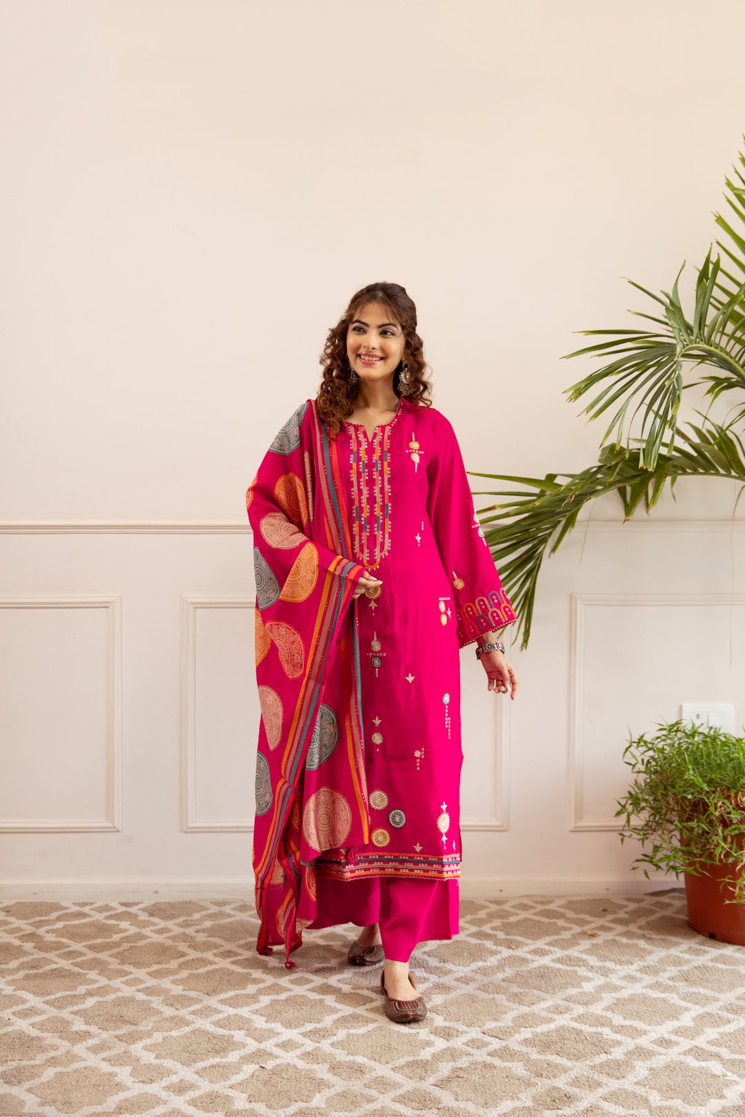 Kabool blossoms work suit set