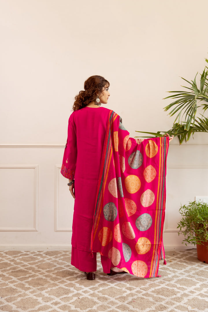 Kabool blossoms work suit set