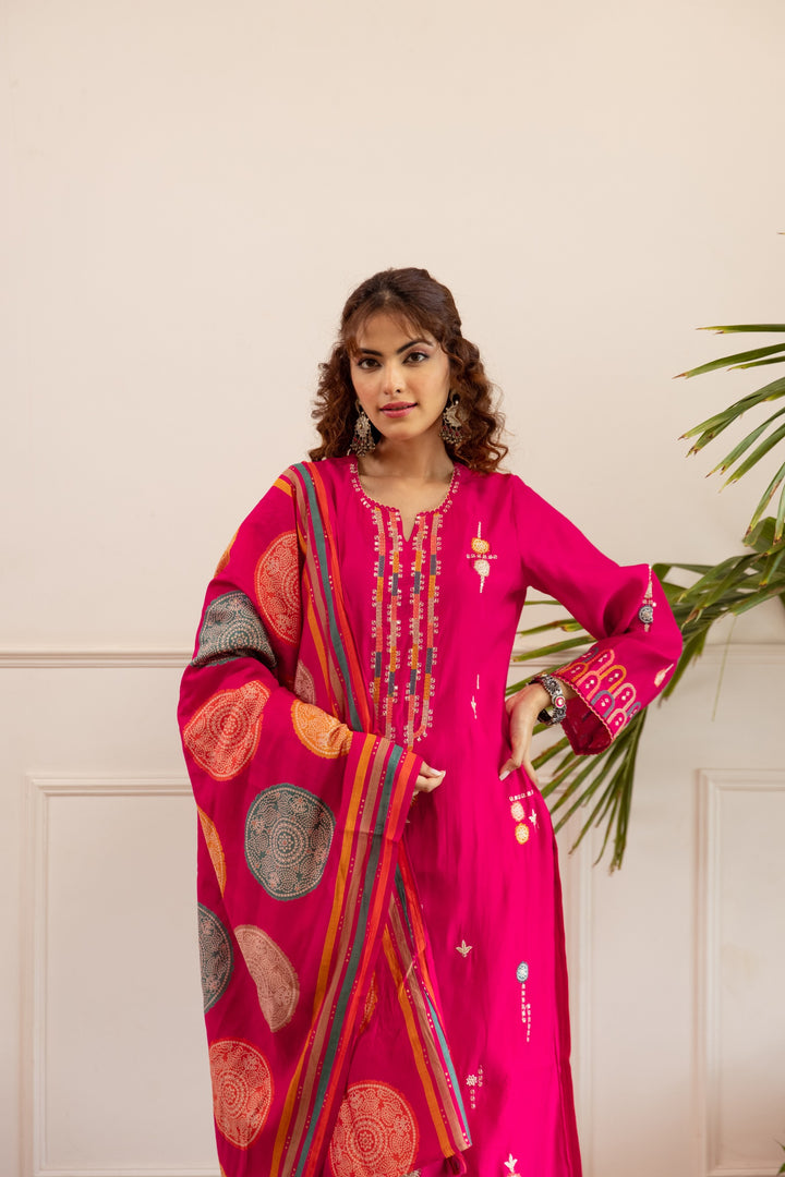 Kabool blossoms work suit set