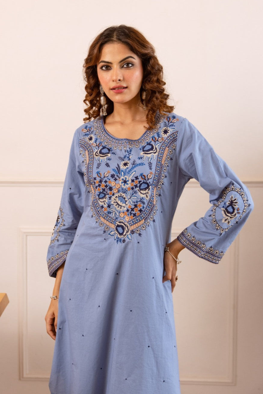Stravi periwinkle Embroidery Kurta Pant set
