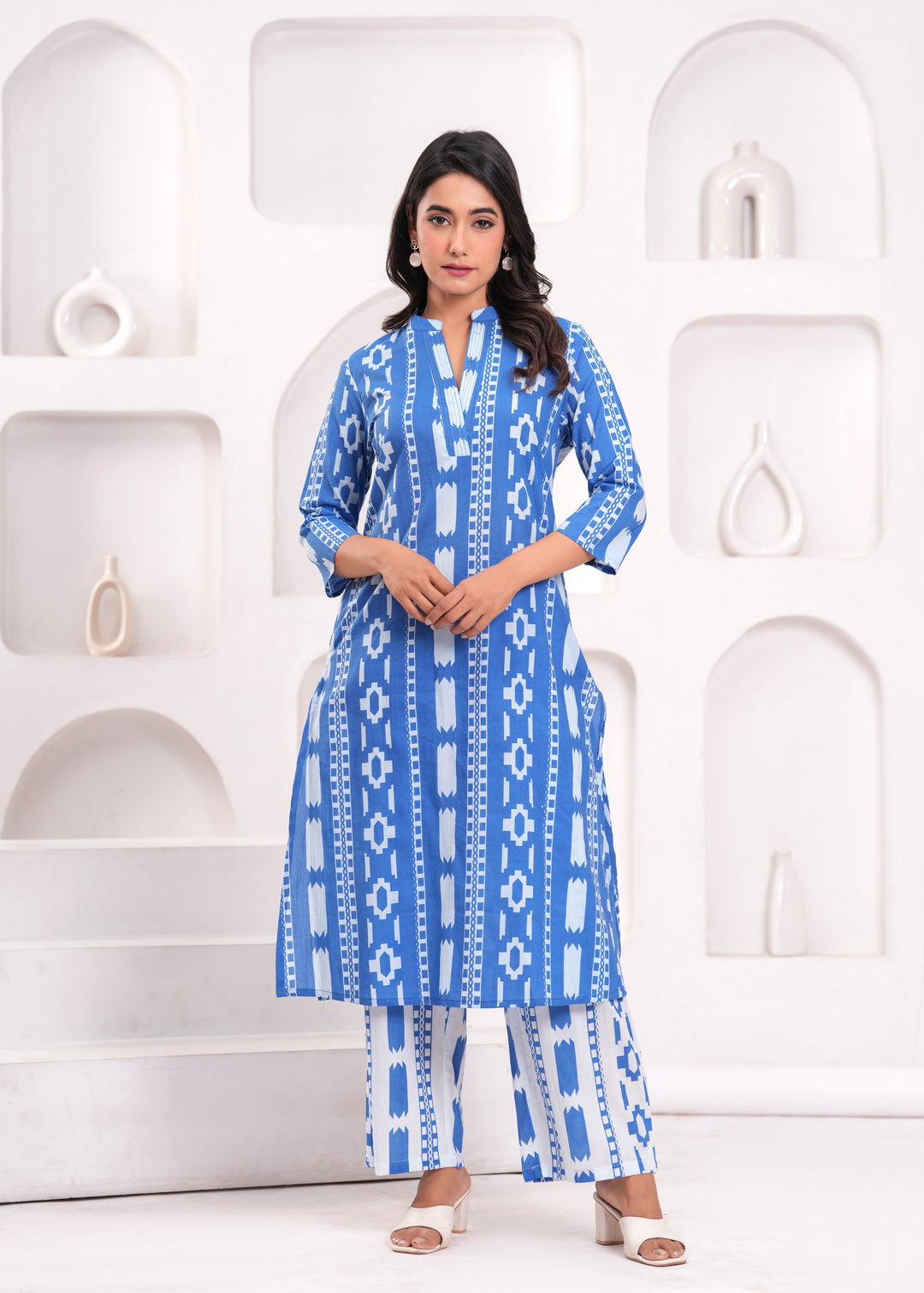 Maurya Trypan Printed Kurta Pant Set