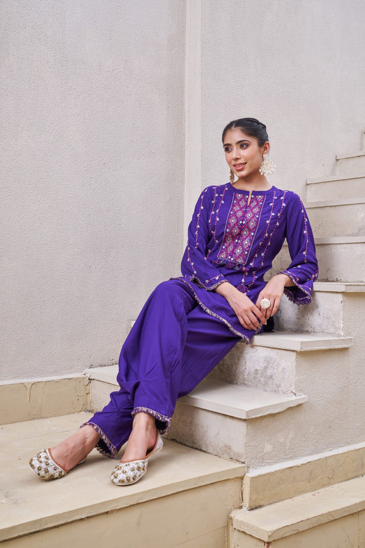 Stravi Iris embroidery co-ord set