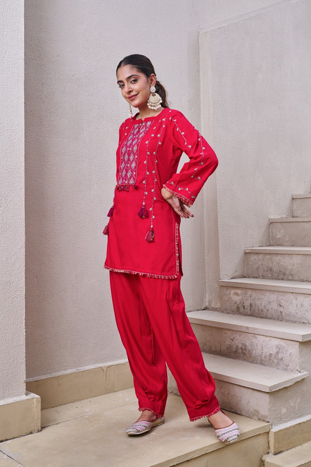 Stravi scarlet embroidery co-ord set