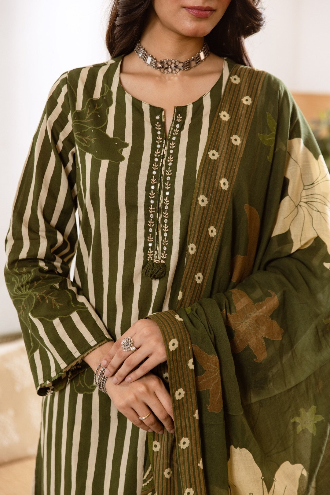 Karen olive cotton suit set