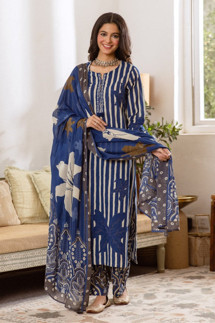 Karen Gilia Cotton Suit Set