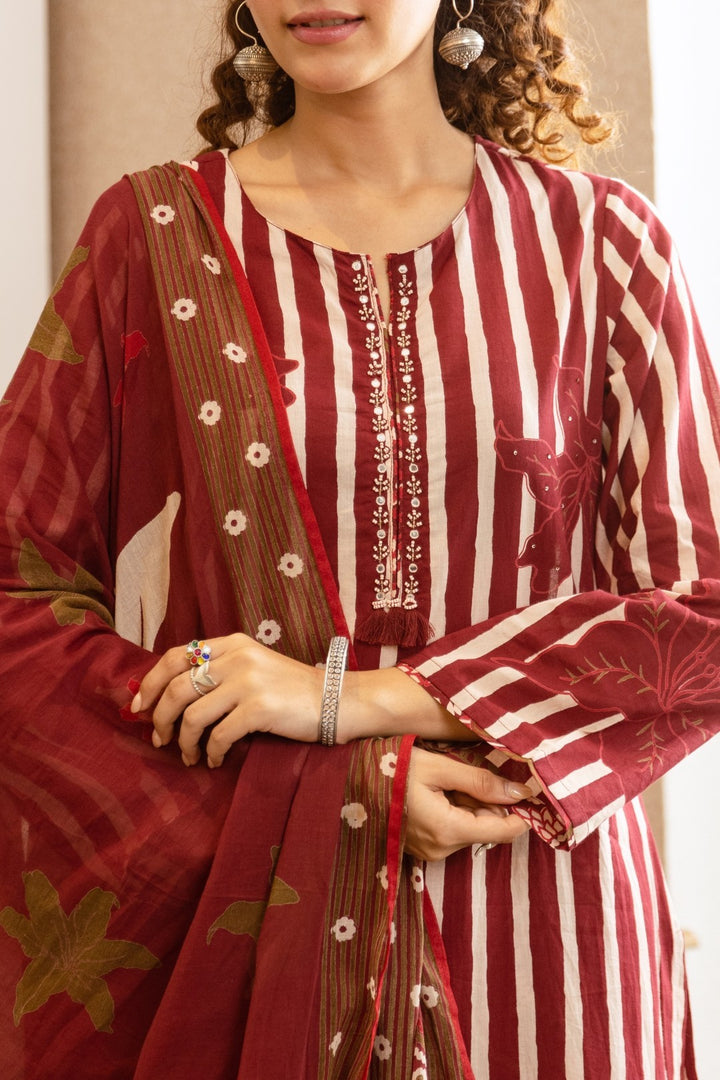 Karen auburn cotton suit set