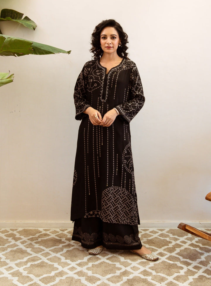 Shimoni Onyx Printed Kurta Pant Set