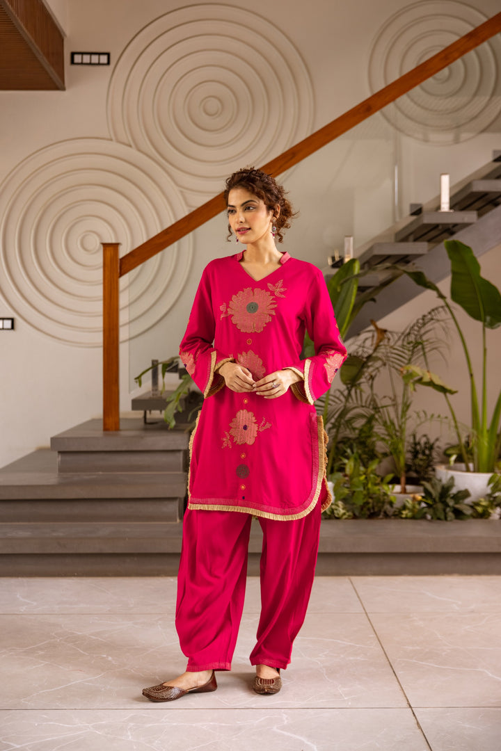 Sonpal cameo work co-ord set