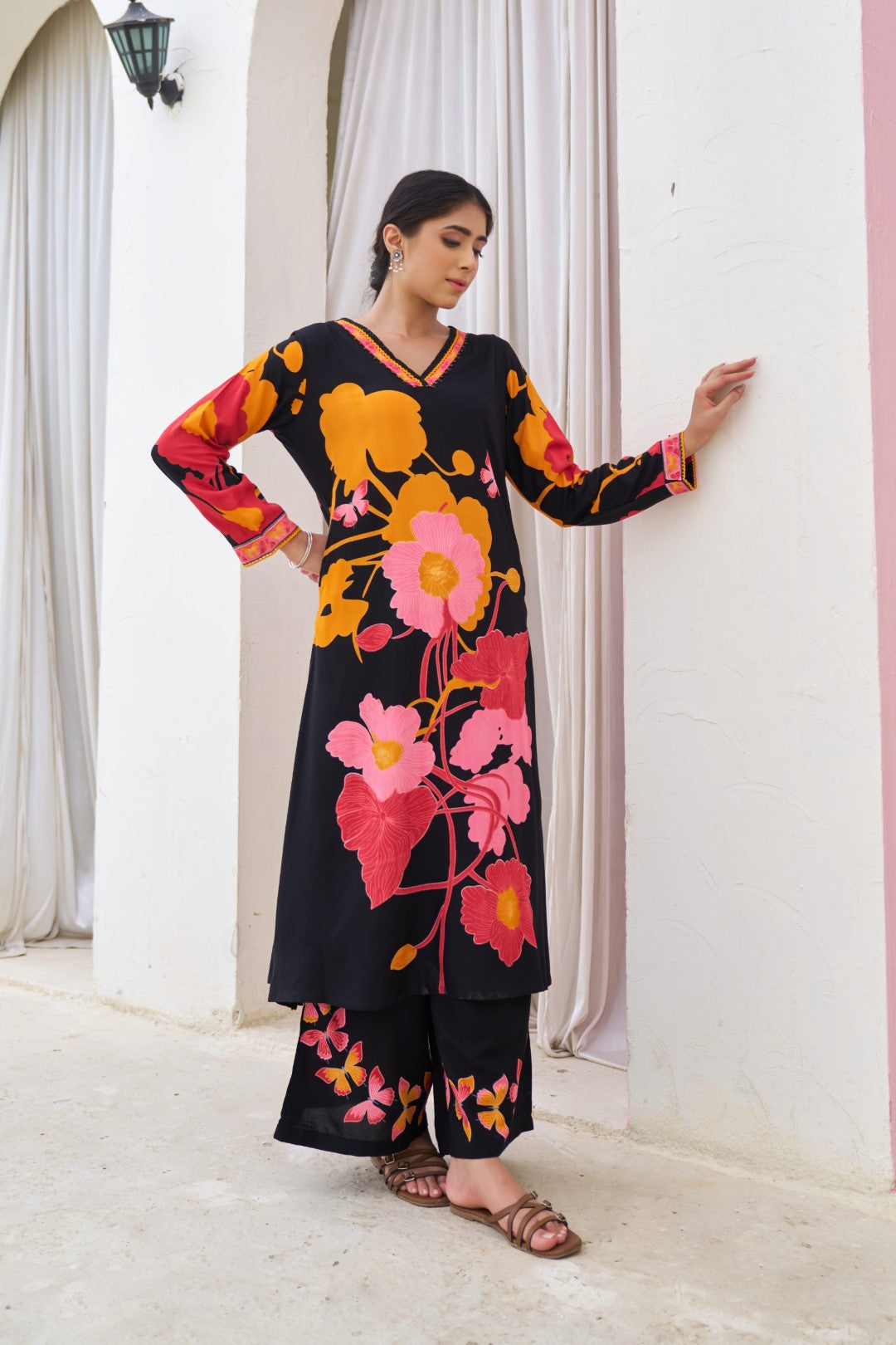 Sonpal Floral printed kurta pant set