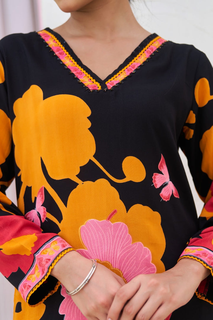 Sonpal Floral printed kurta pant set