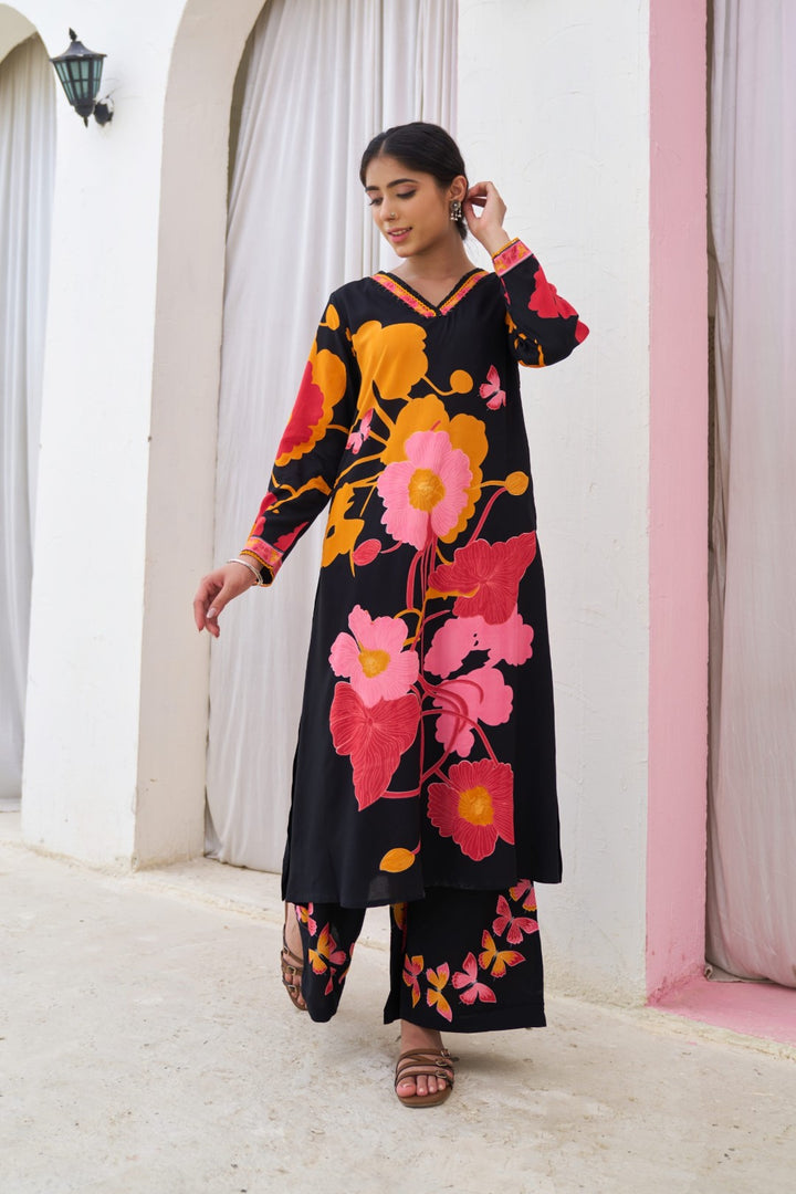 Sonpal Floral printed kurta pant set