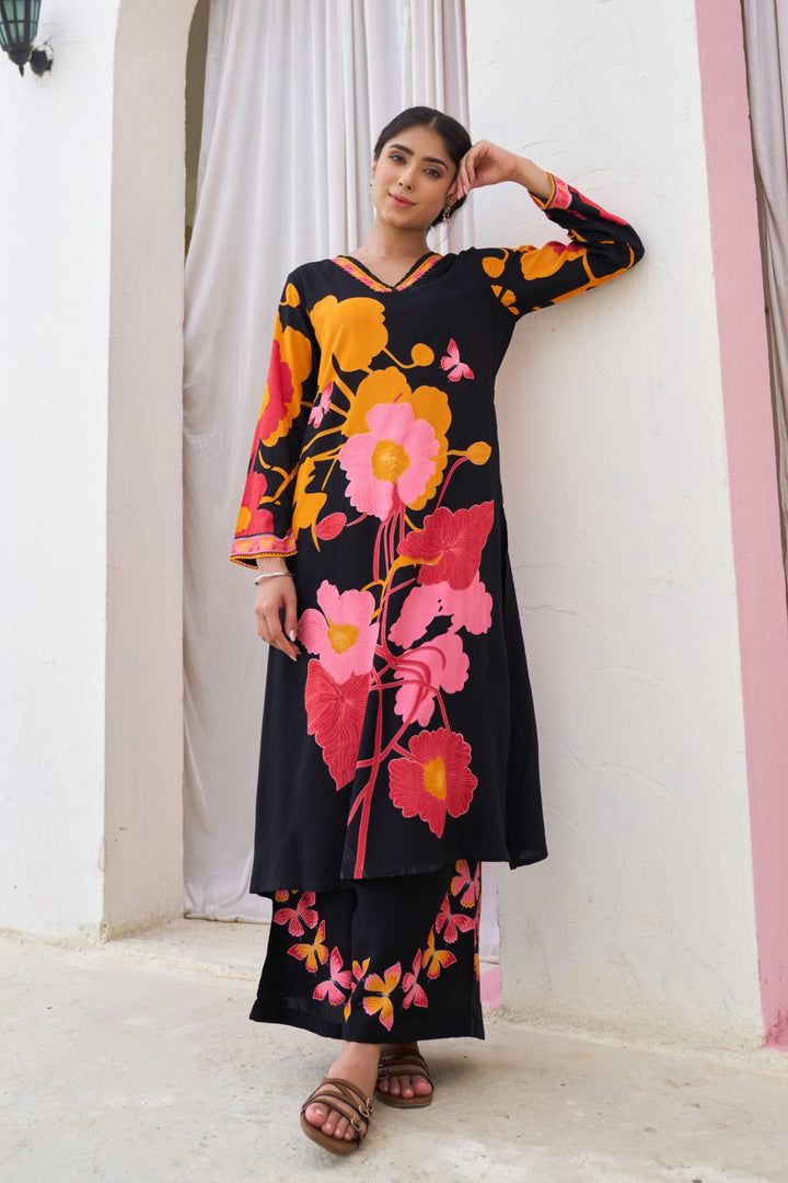Sonpal Floral printed kurta pant set