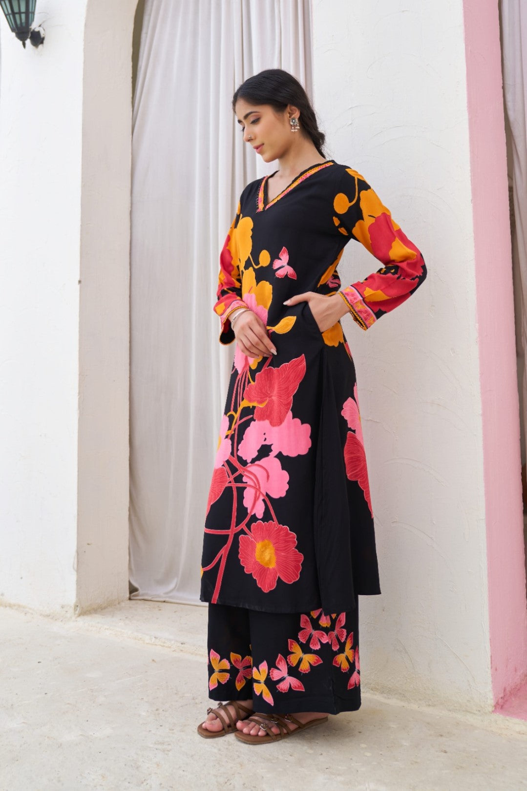 Sonpal Floral printed kurta pant set