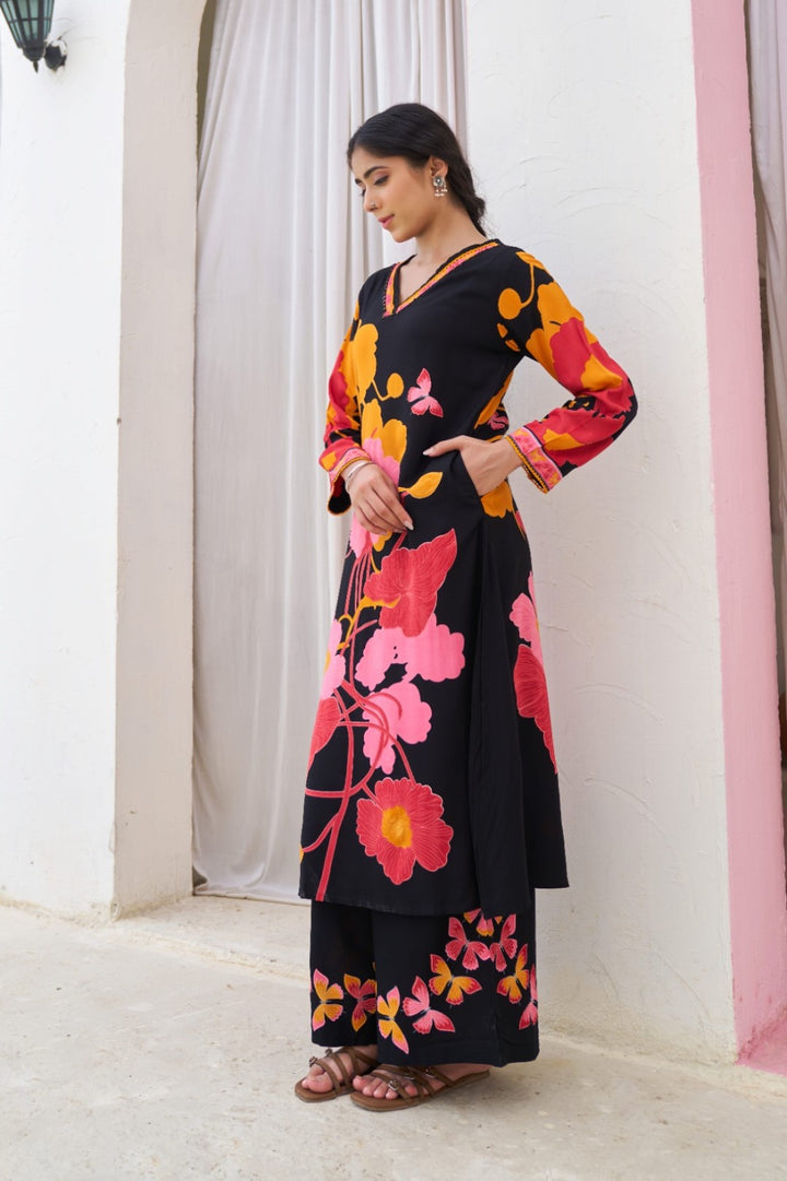 Sonpal Floral printed kurta pant set