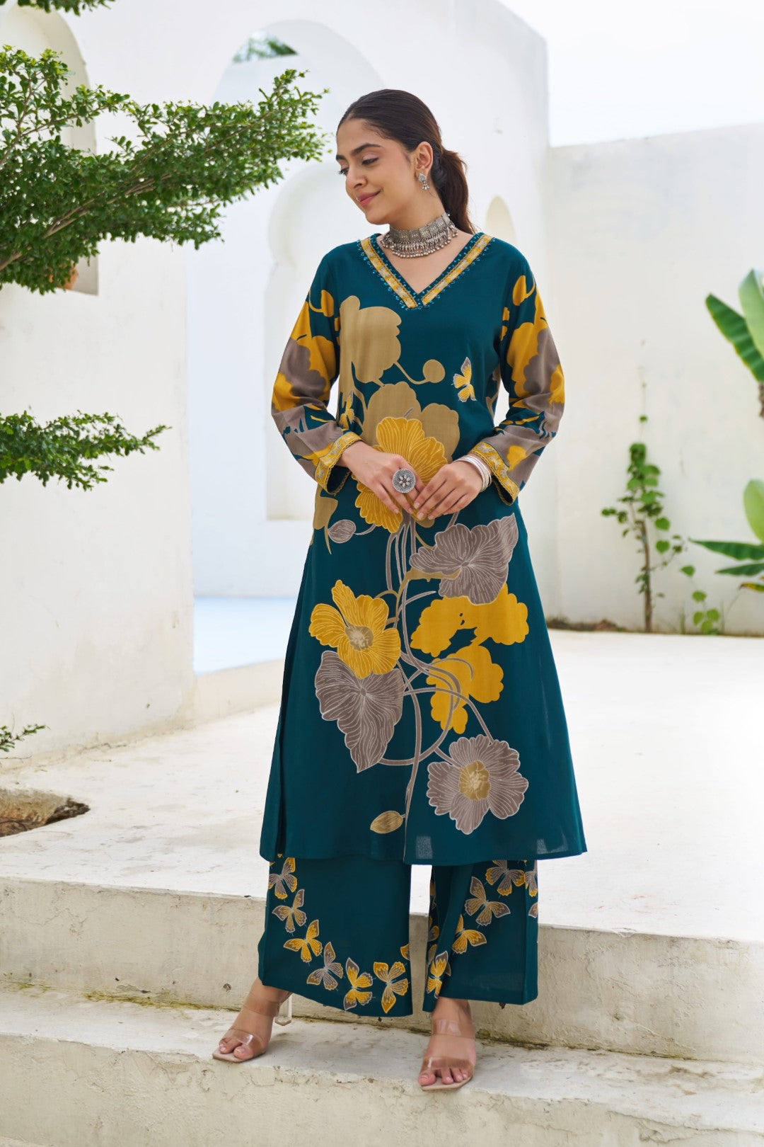 Sonpal cobalt printed kurta pant set