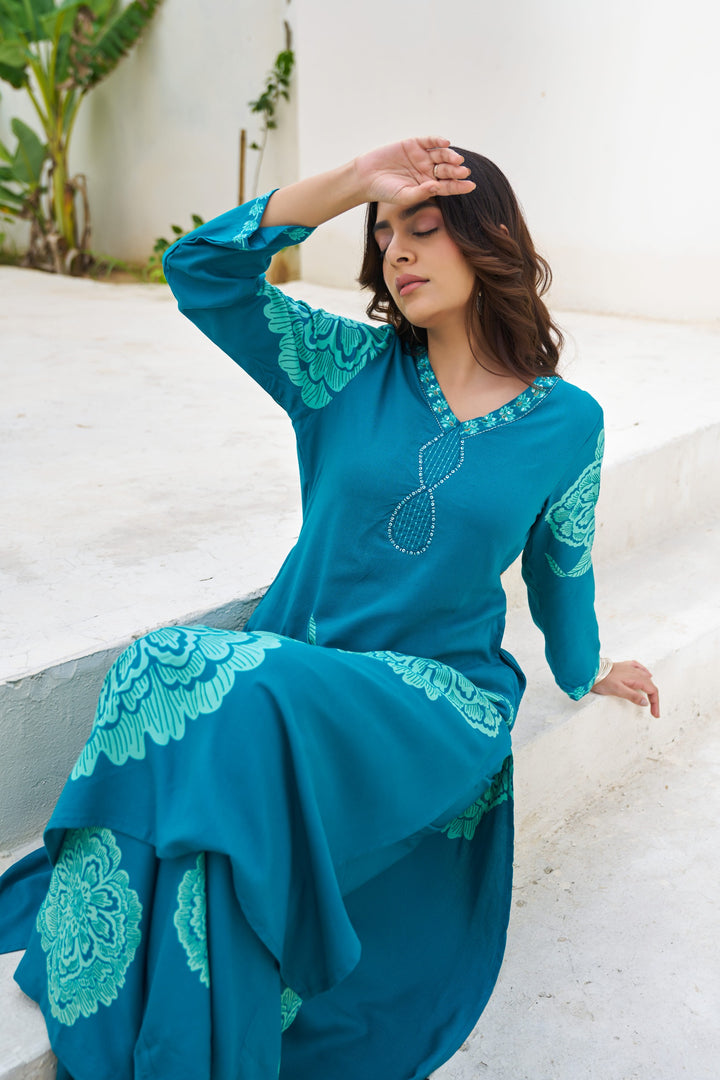 Sonpal hibis printed kurta pant set