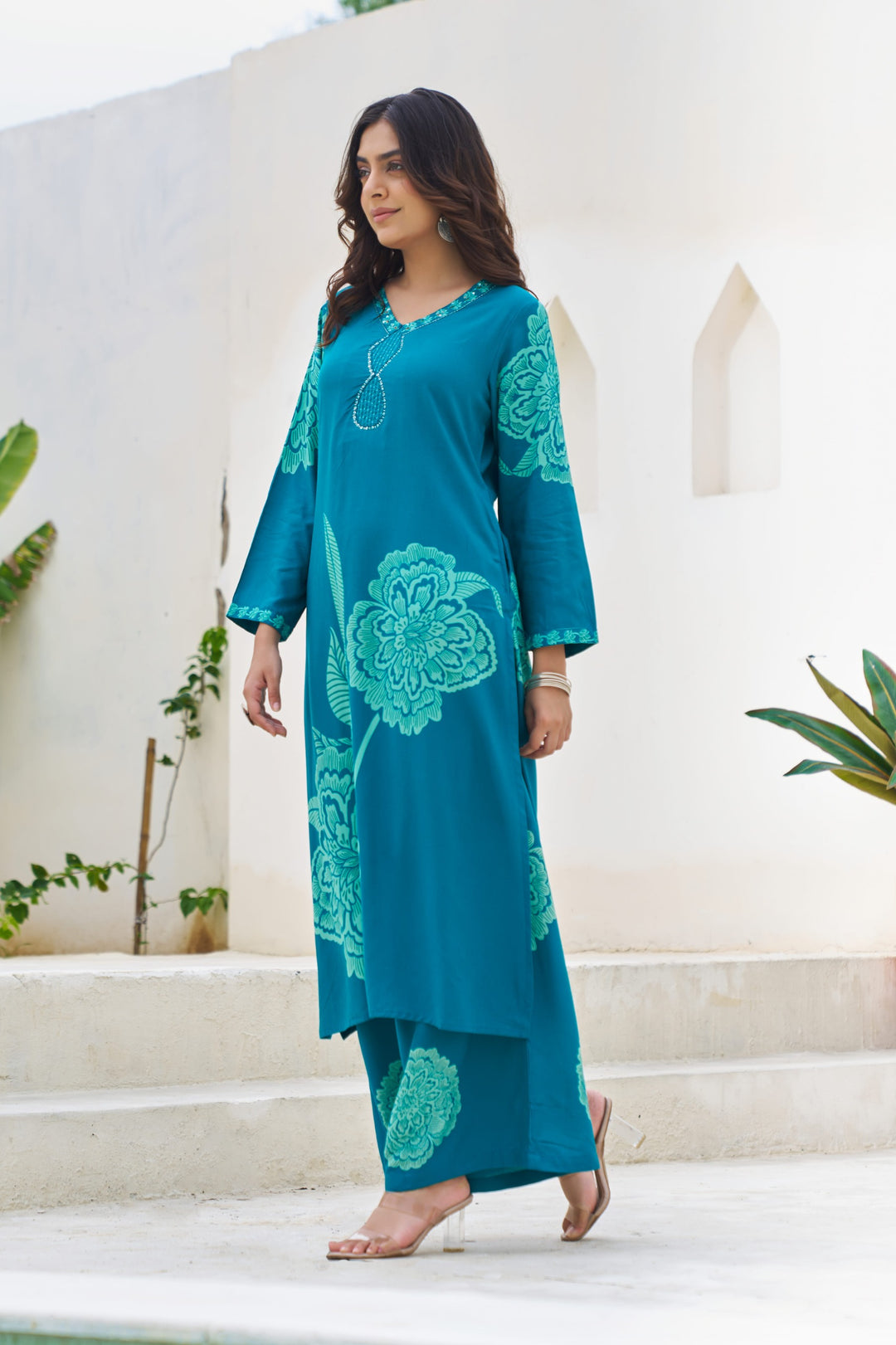 Sonpal hibis printed kurta pant set