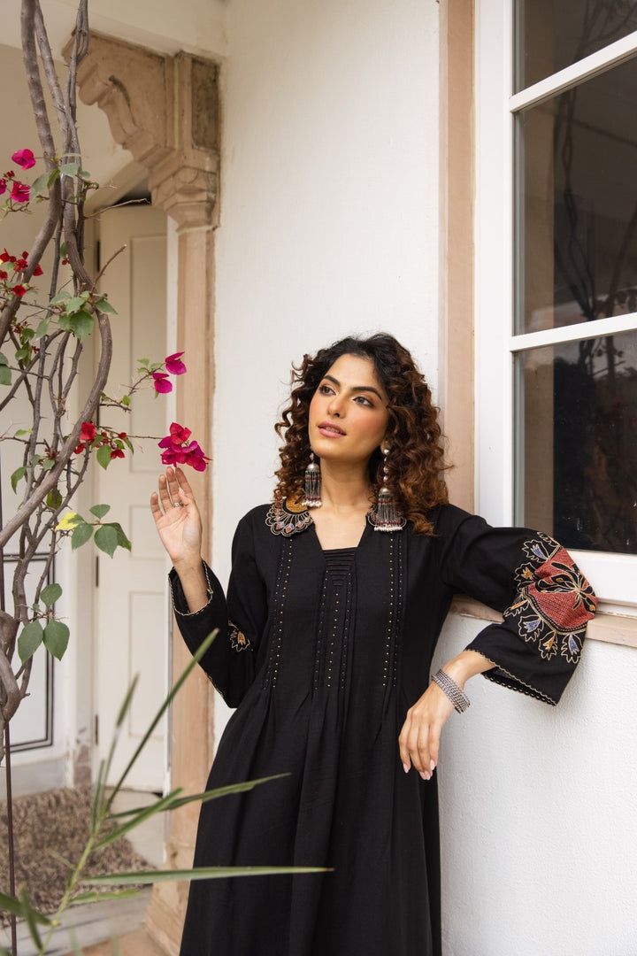 Karen ebony embroidery kurta pant set
